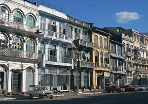 釜山の便利なビジネスおよび宿泊スポット：東横INN釜山中央駅の詳細ガイド